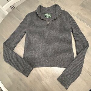 Vintage American Eagle Women’s Gray Ribbed Quarter Zip Sweater